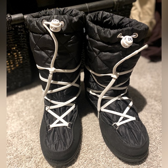 Dolce & Gabbana snow boots - Picture 1 of 4